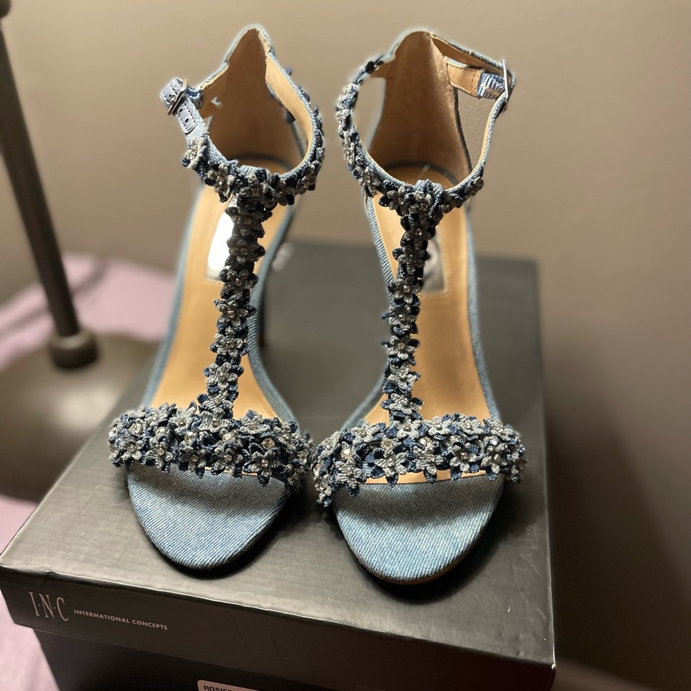 Beautiful Denim Stilettos in  size 6M